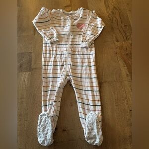 Pekkle Striped Kids One Piece with Heart Design pyjama footies size 18 months